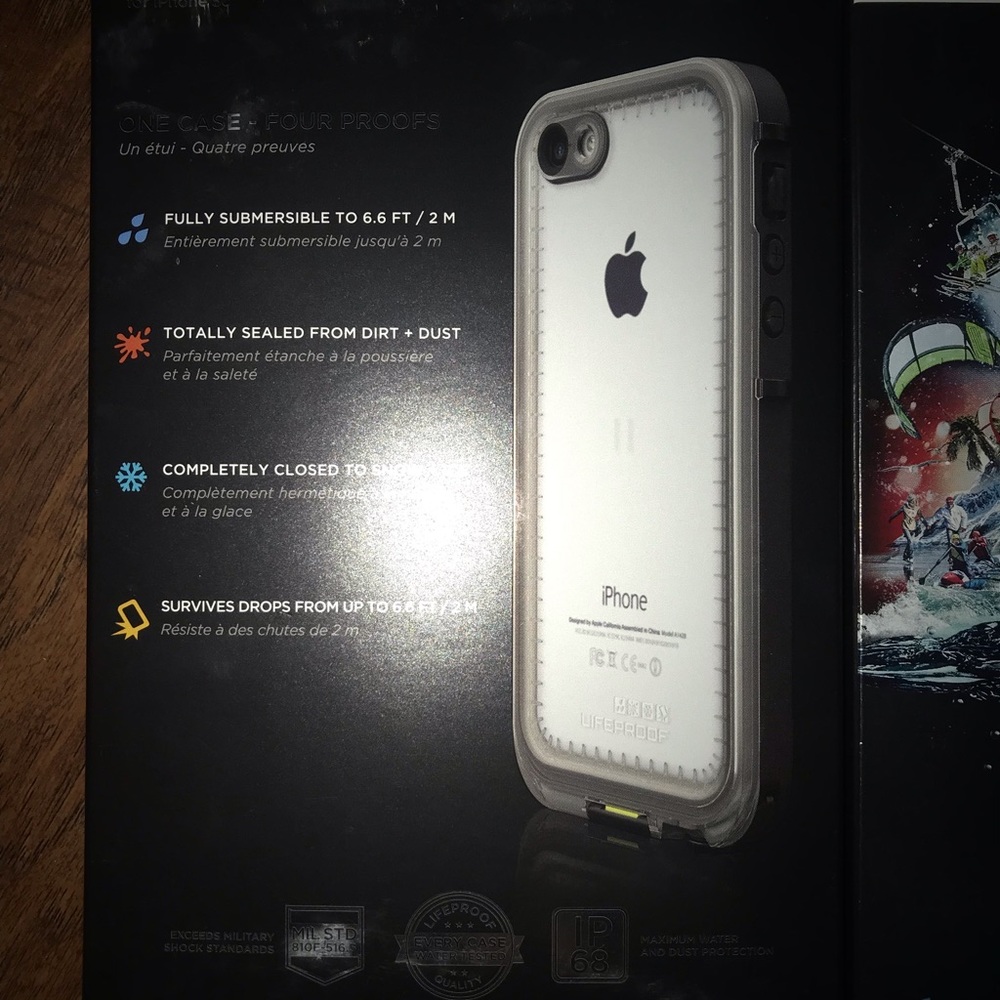 iPhone cases bundle - Picture 4 of 5